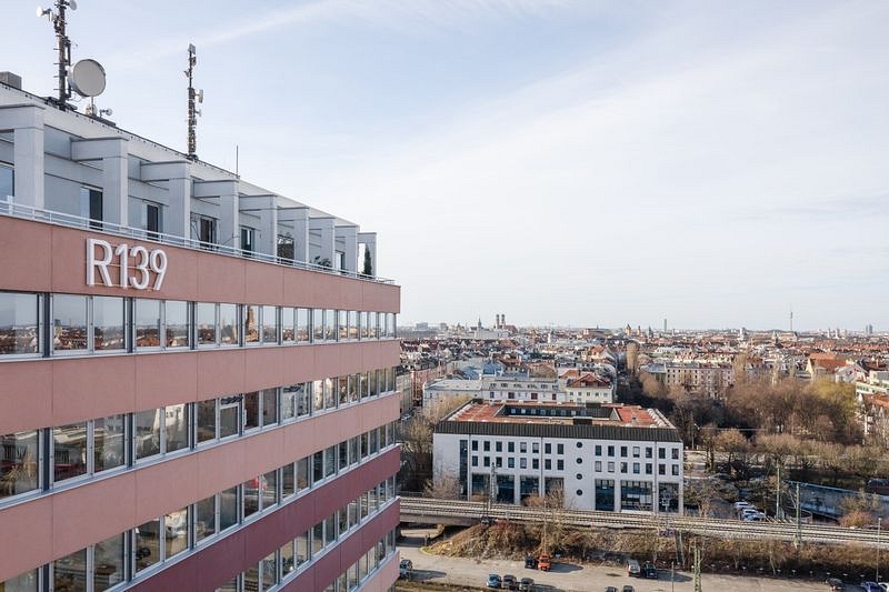 Office Building p 800